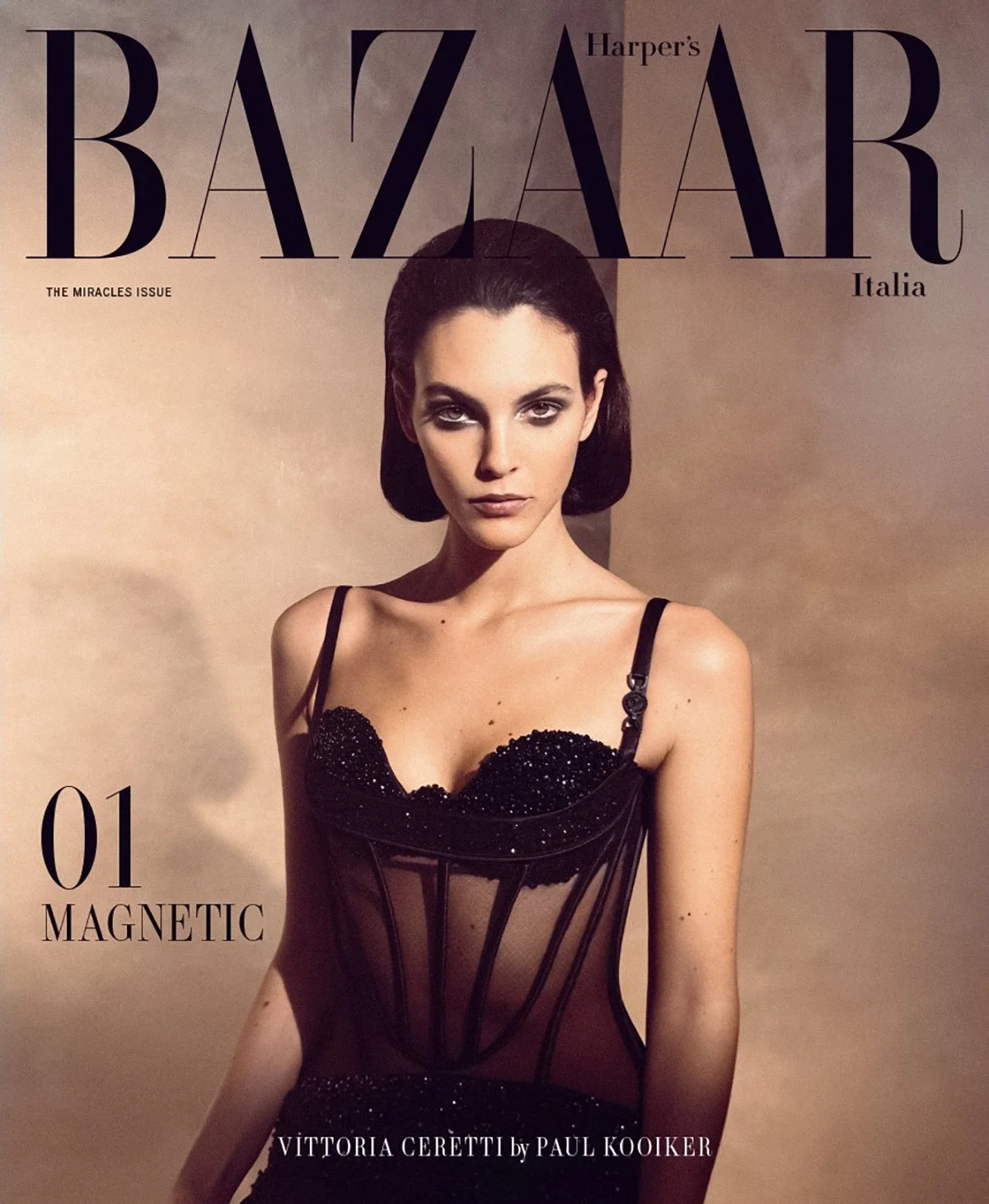 Vittoria-Ceretti-by-Paul-Kooiker-harpers-Bazaar-Italia-December-2022-00009.jpeg