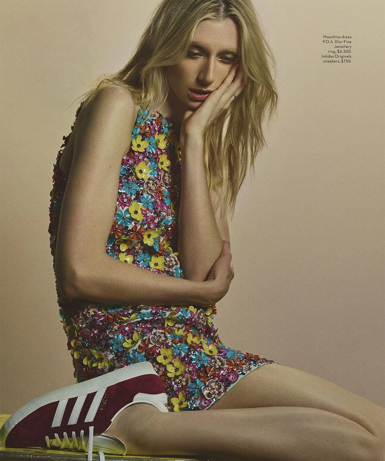 Elizabeth-Debicki-by-Gregory-Harris-Vogue-Australia-December-2022-00008.jpeg