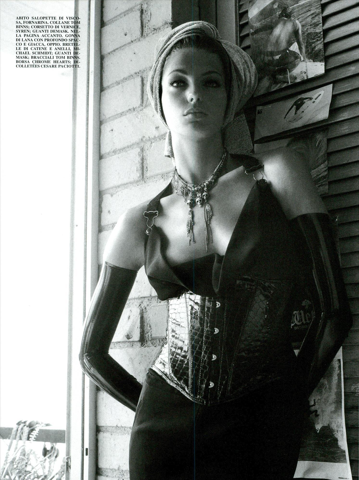 Daria-Werbowy-Surf-Rider-by-Steven-Meisel-Vogue-Italia-Aug-2003-00001.jpeg