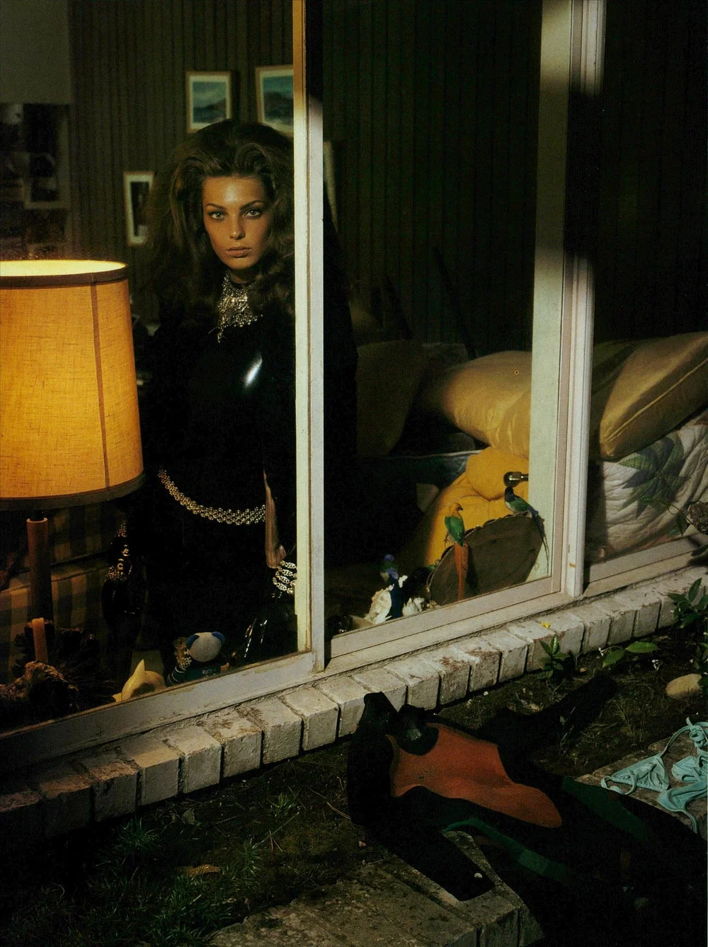 Daria-Werbowy-Surf-Rider-by-Steven-Meisel-Vogue-Italia-Aug-2003-00012.jpeg