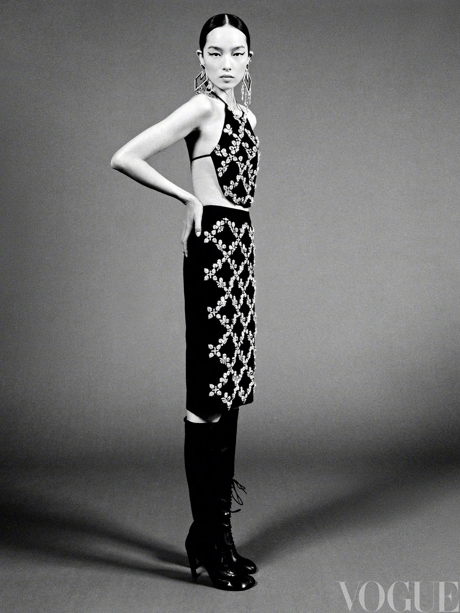 FeiFei-Sun-by-Nick-Yang-Vogue-China-January-2023-00003.jpeg