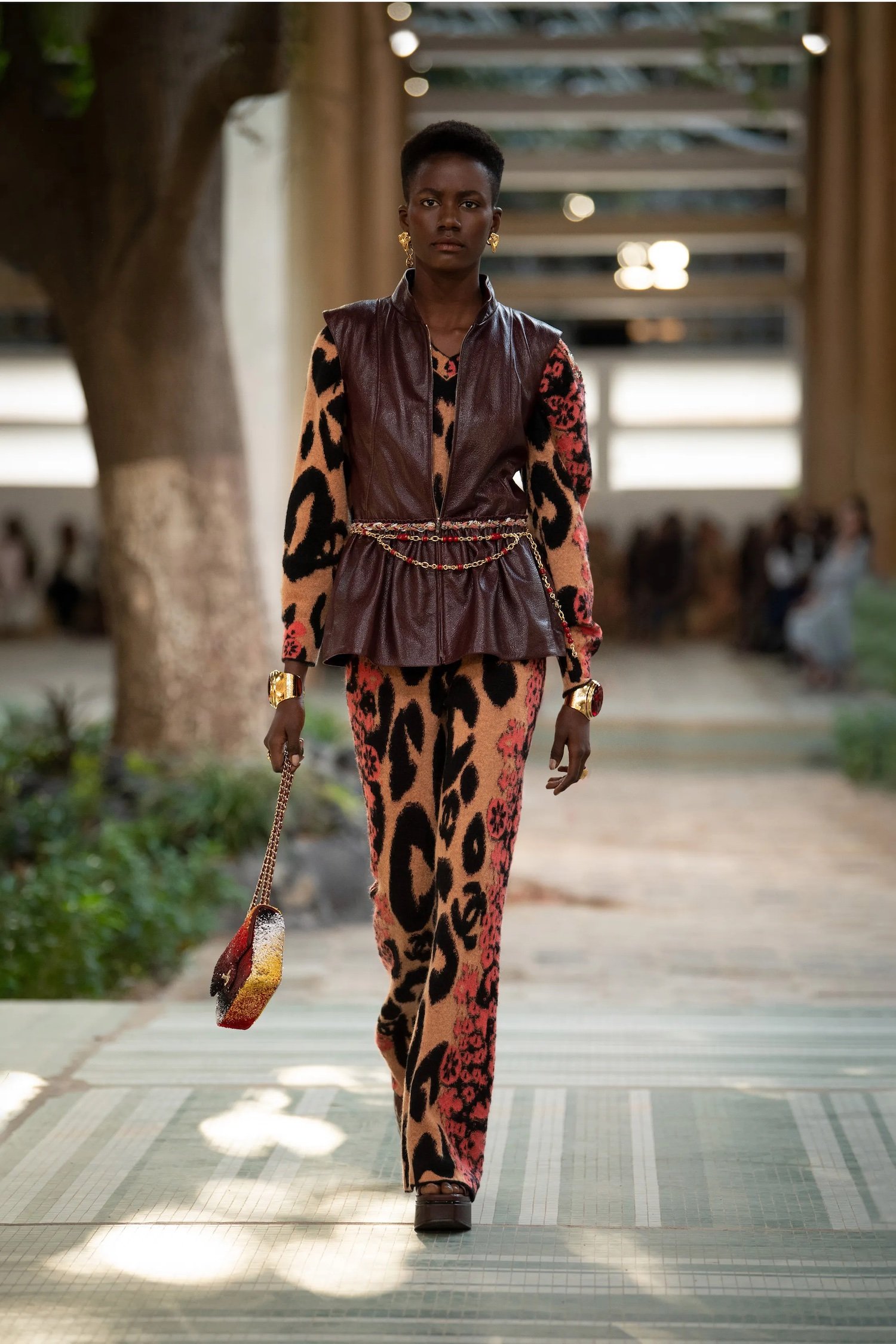 Chanel-Pre-Fall-2023-Show-in-Dakar-Senegal-00004 .jpg