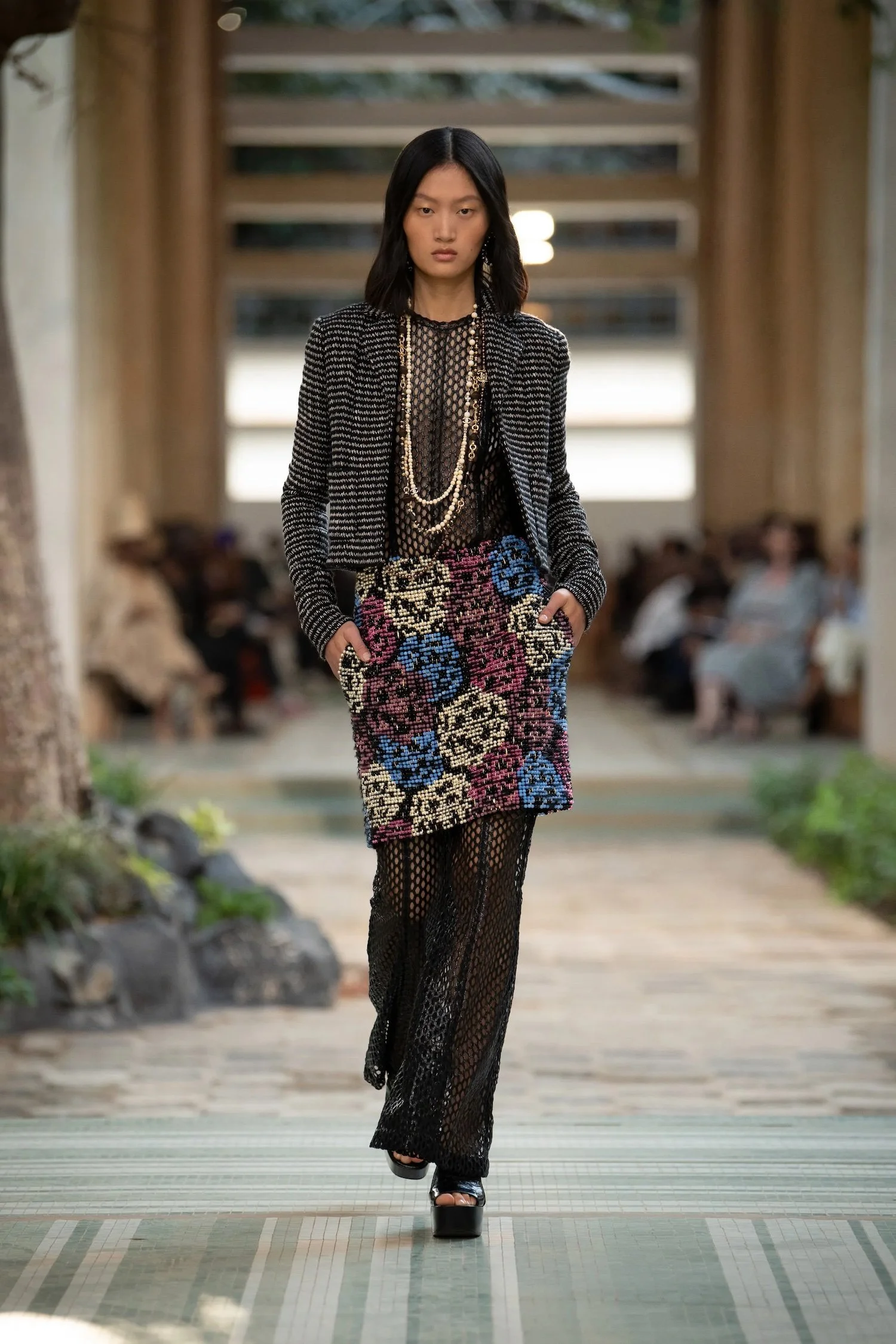 Chanel-Pre-Fall-2023-Show-in-Dakar-Senegal-00014 .jpg