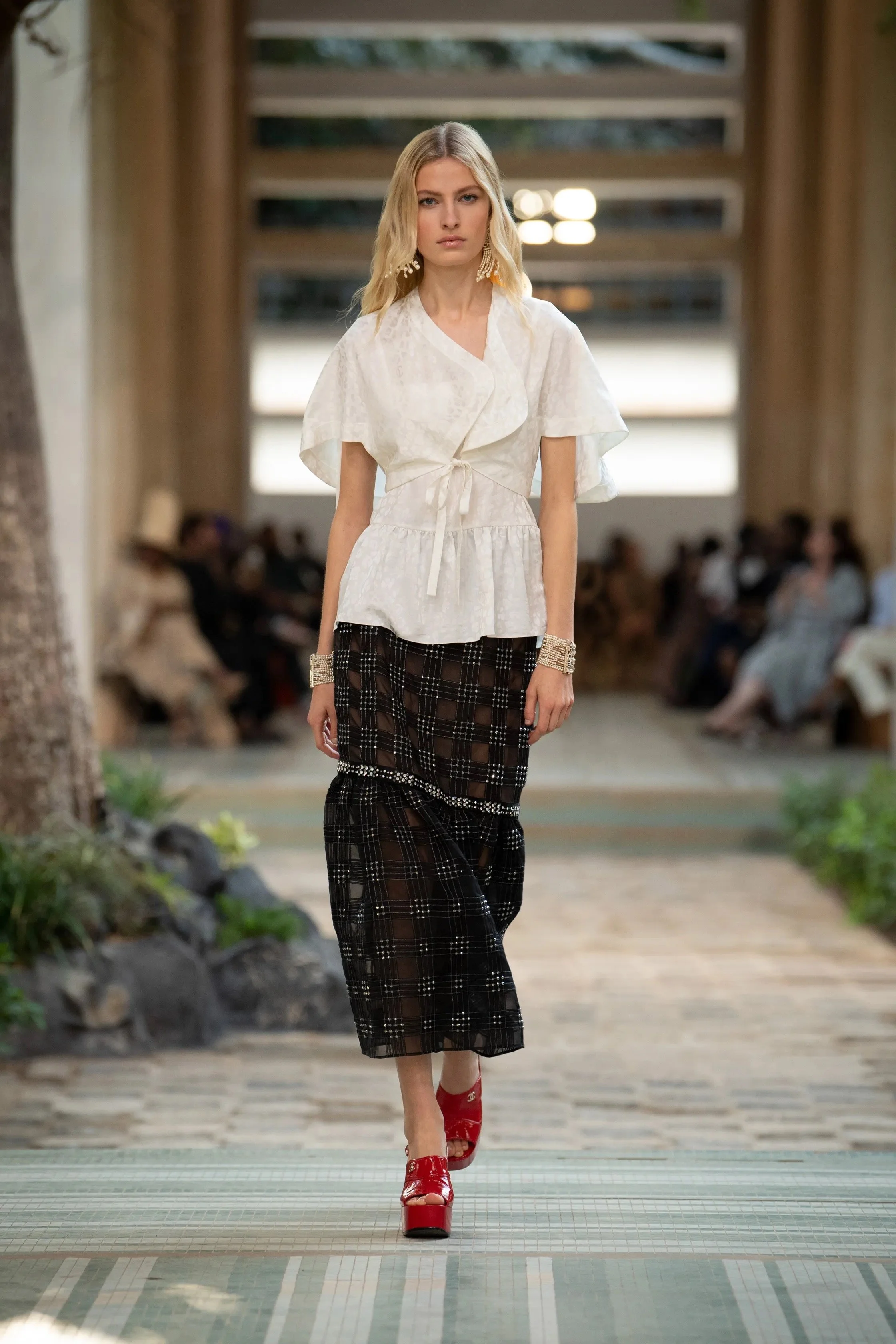 1-Chanel-Pre-Fall-2023-Show-in-Dakar-Senegal-00009.jpeg