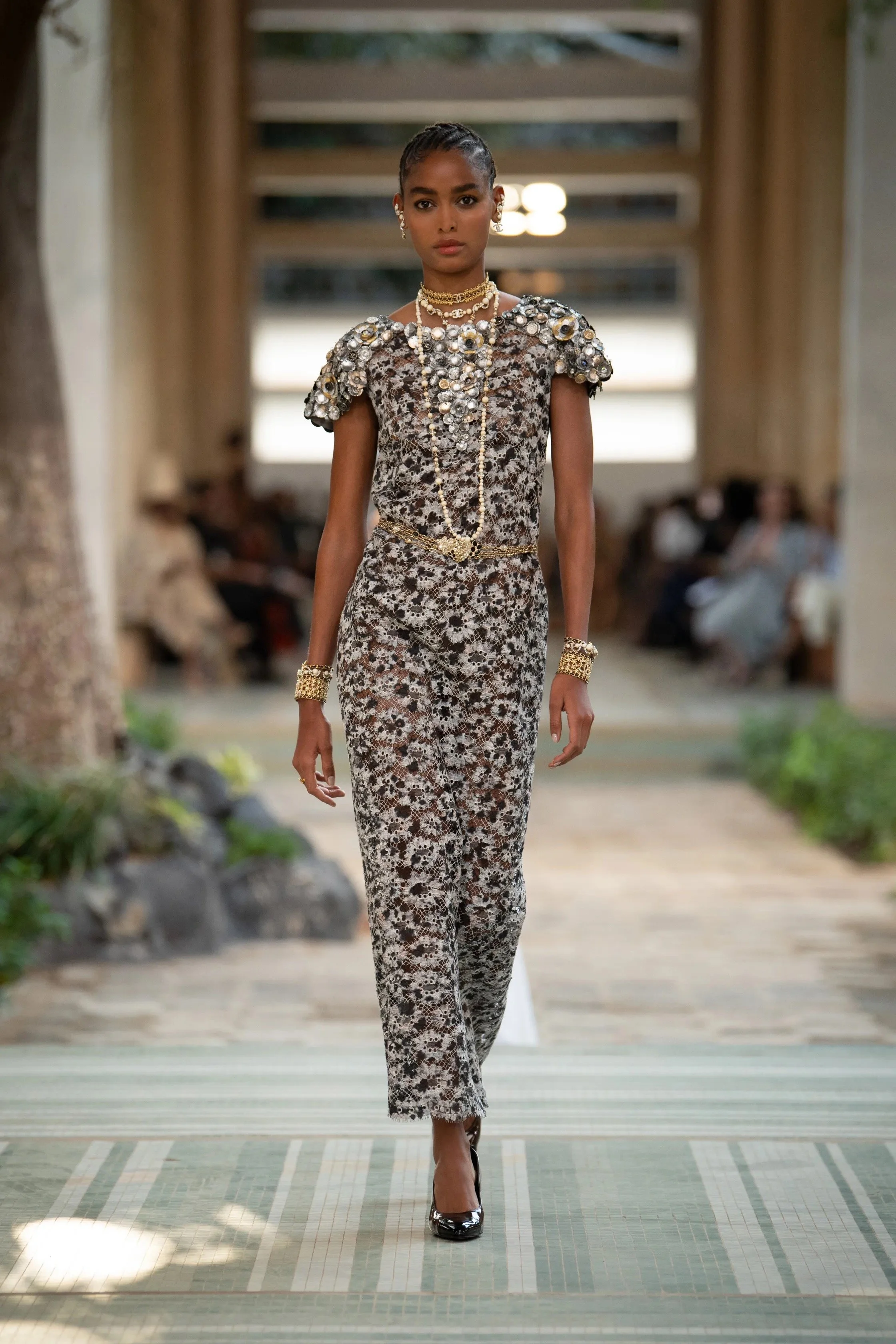 1-Chanel-Pre-Fall-2023-Show-in-Dakar-Senegal-00013.jpeg