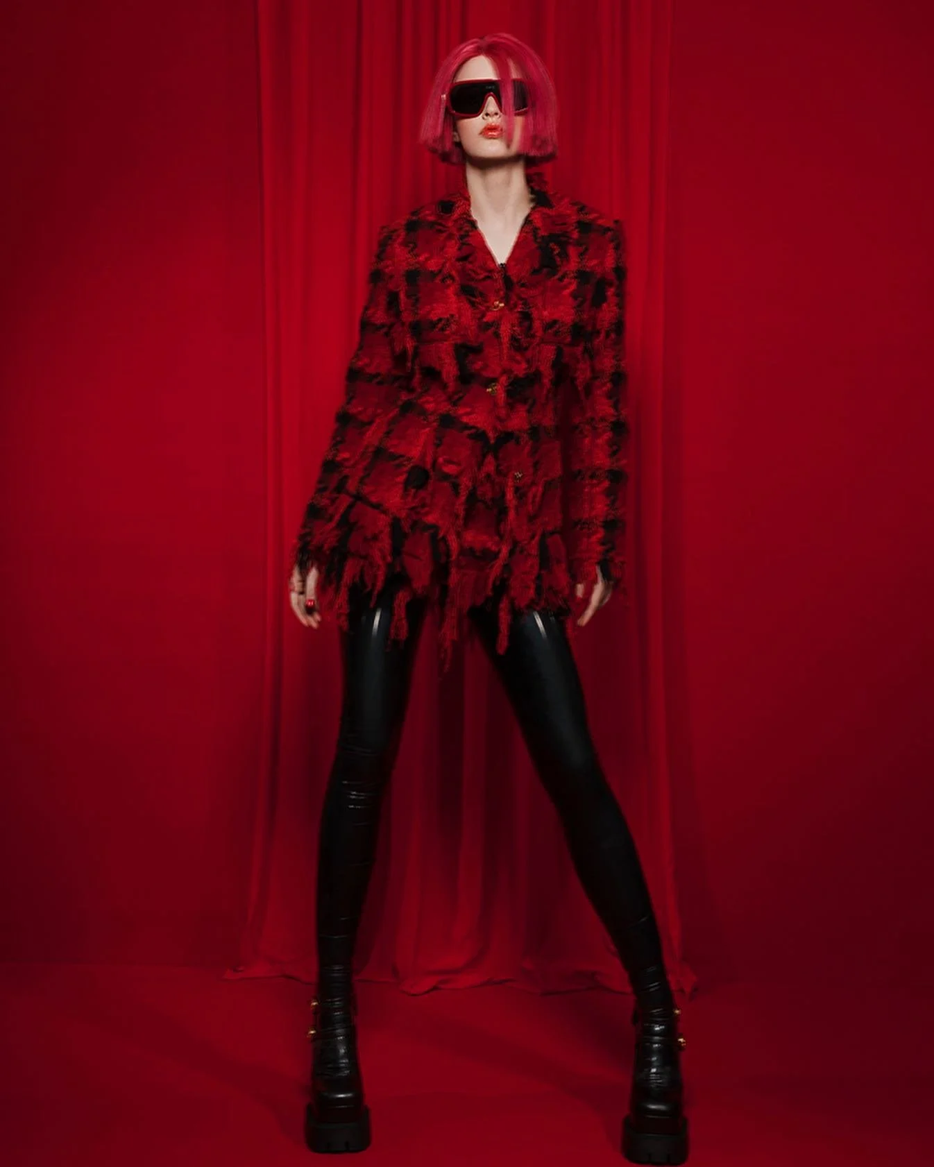 Belle Pierson in Hi Voltage Red Style by Sabine Villard for Seduction Magazine Germany