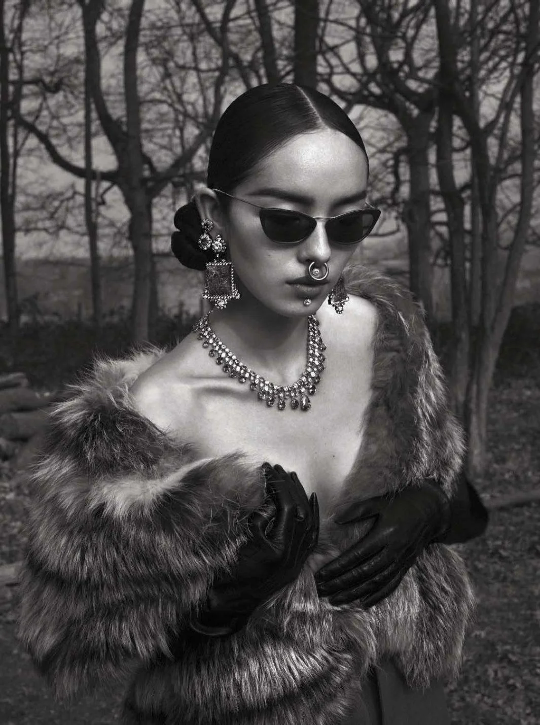 fei-fei-sun-vogue-italia-june-2015-by-mert-and-marcus-14.jpeg