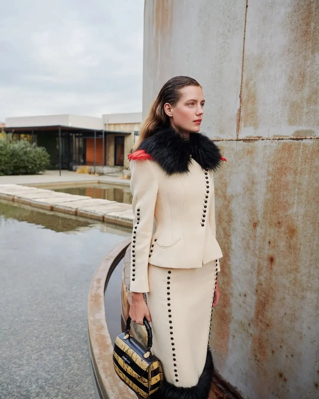 Gucci-Cosmogonie-Cruise-2023-in-Harpers-Bazaar-Greece-Jan-2023-00013.jpeg