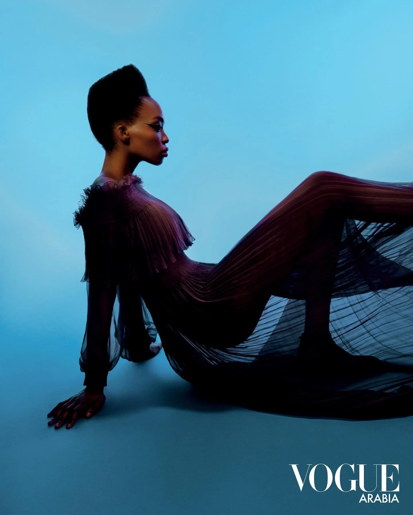 女性情報誌 Vogue Arabia Magazine January 2023 Vogue Arabia