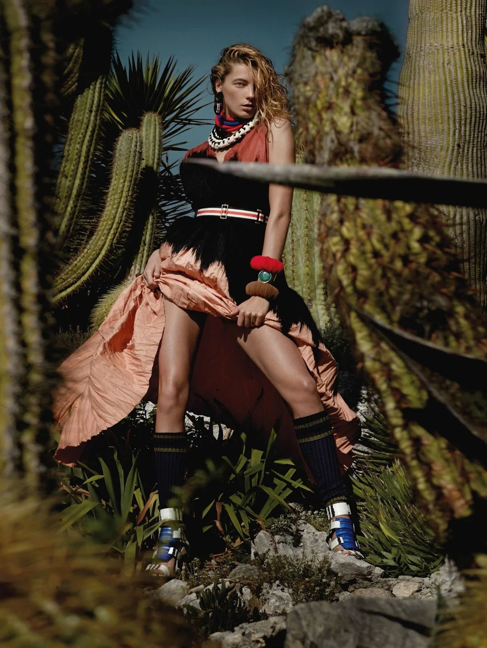 Daria-Werbowy-Rainbow-Babes-Mario-Testino-00008.jpeg