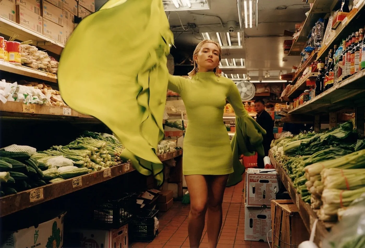 Florence-Pugh-by-Colin-Dodgson-Vogue-Winter-202300007.jpeg