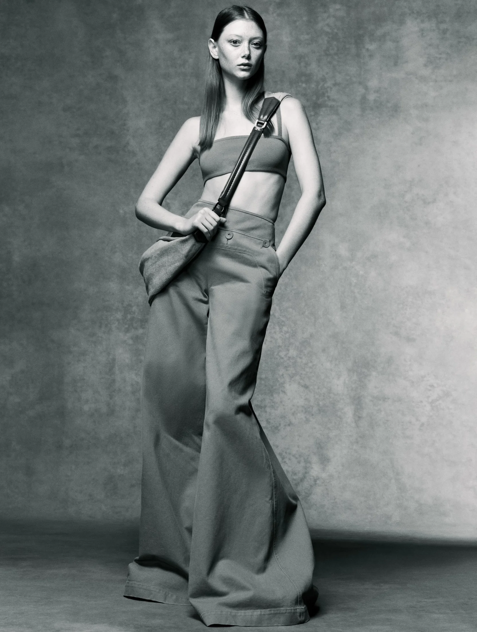 Sara-Grace-Wallerstedt-by-Philip-Messmann-ELLE-UK-February-2022-00014.jpeg