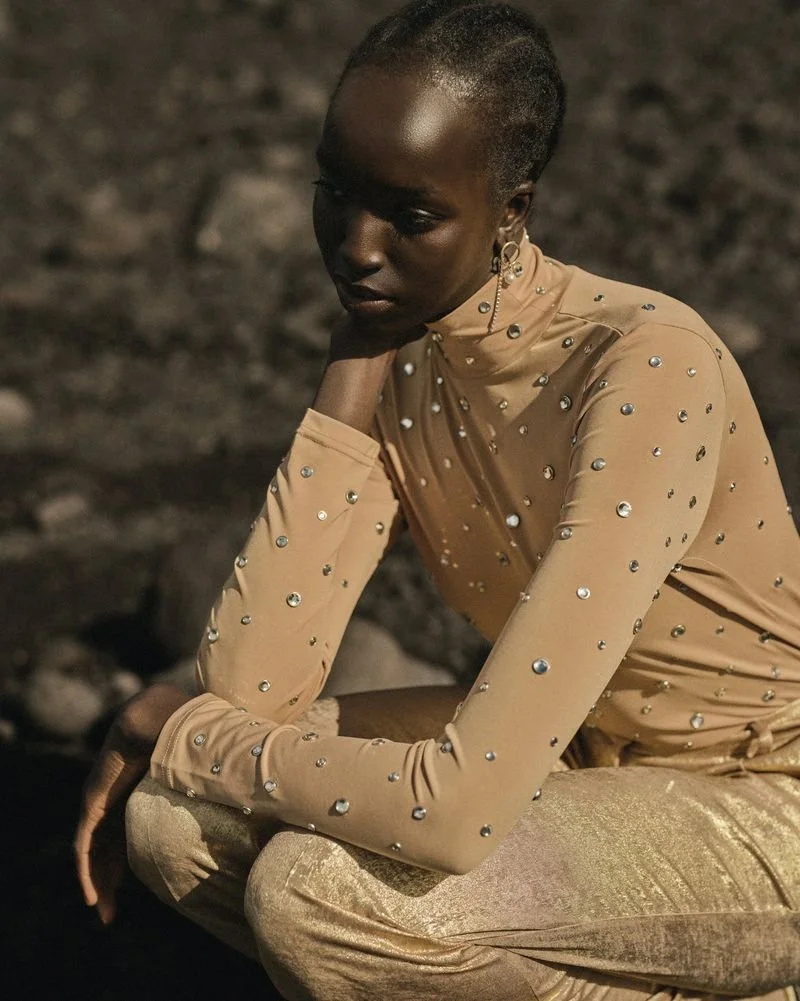 Nyaueth-Riam-by-Wai-Lin-Tse-Vogue-Espana-January-2023-00003.jpeg