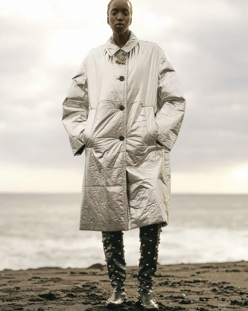 Nyaueth-Riam-by-Wai-Lin-Tse-Vogue-Espana-January-2023-00006.jpeg