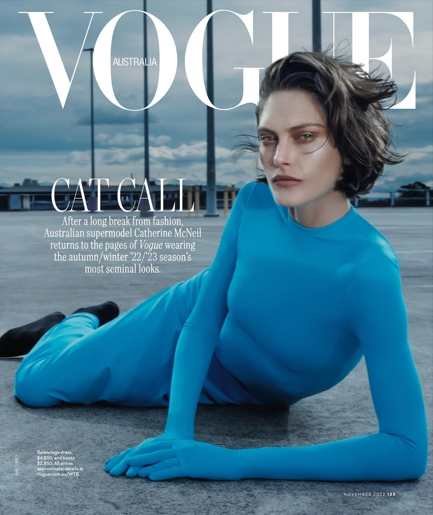 Catherine-McNeil-by-Jake-Terrey-Vogue-Australia-November-2022-00008.jpg