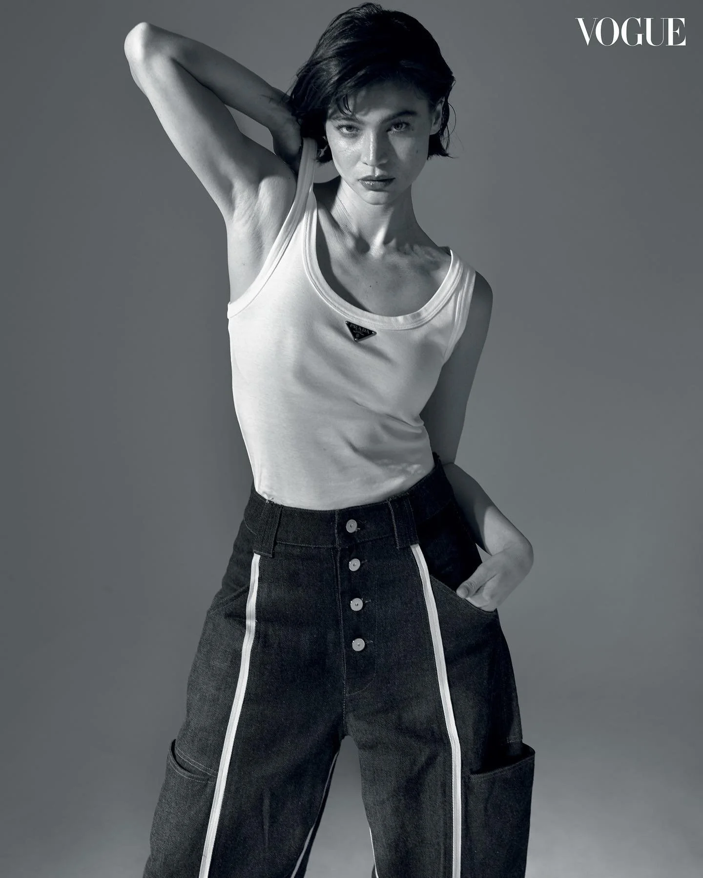 Anne-Curtis-by-Mark-Nicdao-Vogue-Philippines-Jan-2023-00008.jpg