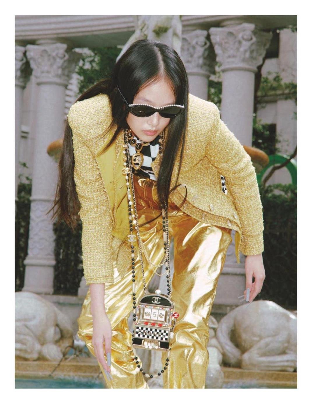 peng-Chang-Kuo-Huan-Kao-Vogue-Taiwan-Feb-2023-00002.jpeg