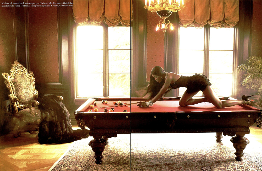 Naomi-Campbell-by-Steven-Meisel-Vogue-Italia-2008-00013.png