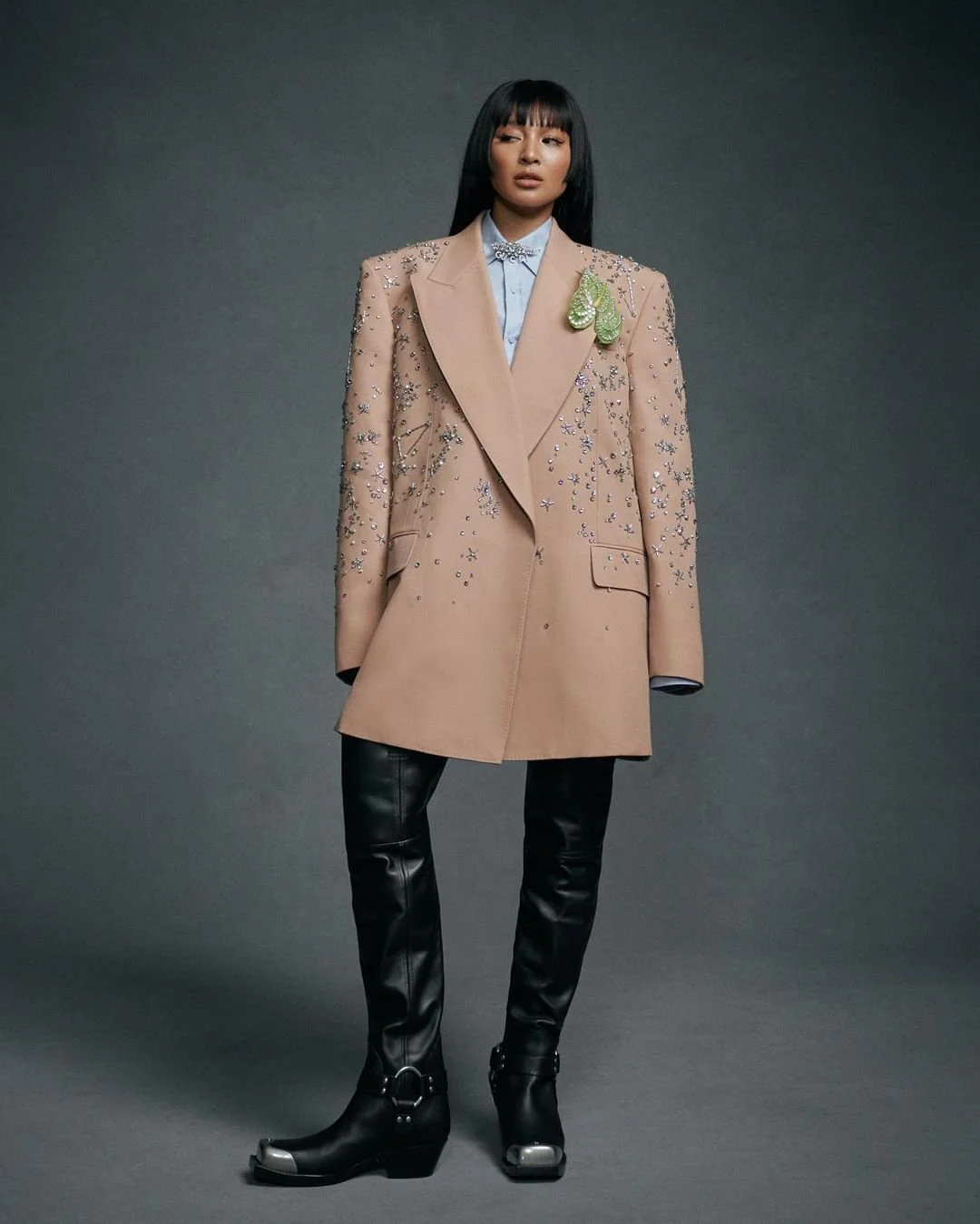Nadine-Lustre-by-BJ-Pascual-Vogue-Philippines-00005.jpeg