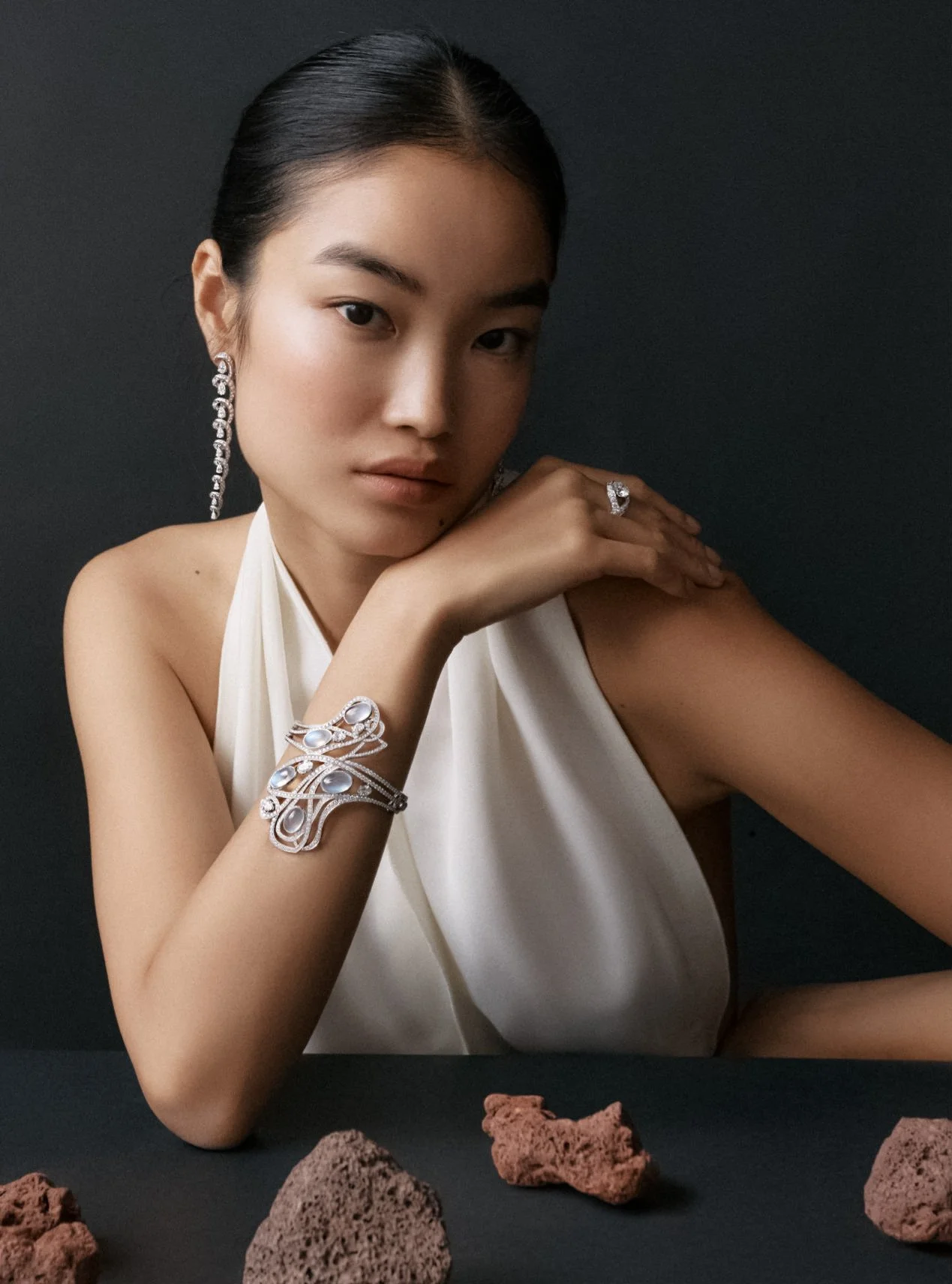 Diana-Li-by-Trisha-Ward-Harpers-UK-March-2023-00002.jpeg