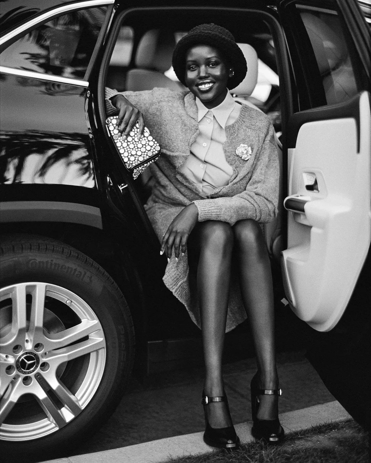 Adut-Akech-by-Sean-Thomas-Vogue-US-March-2023-00008.jpeg