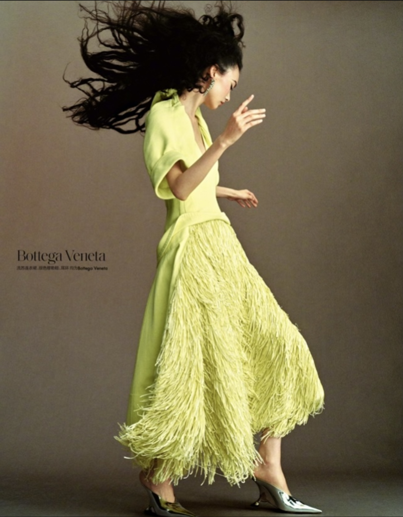 -He-Cong-by-Nick-Yang-ELLE-China-March-2023-00023.png