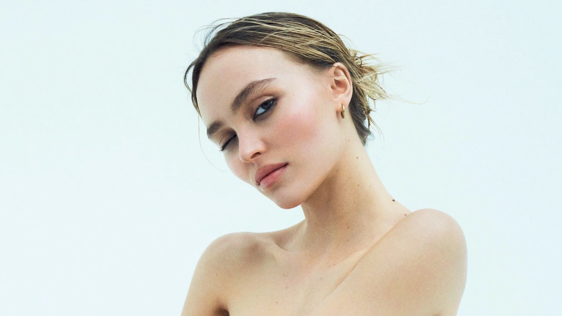 Lily-Rose-Depp-by-Karim-Sadli-i-D-no-371-15.jpeg