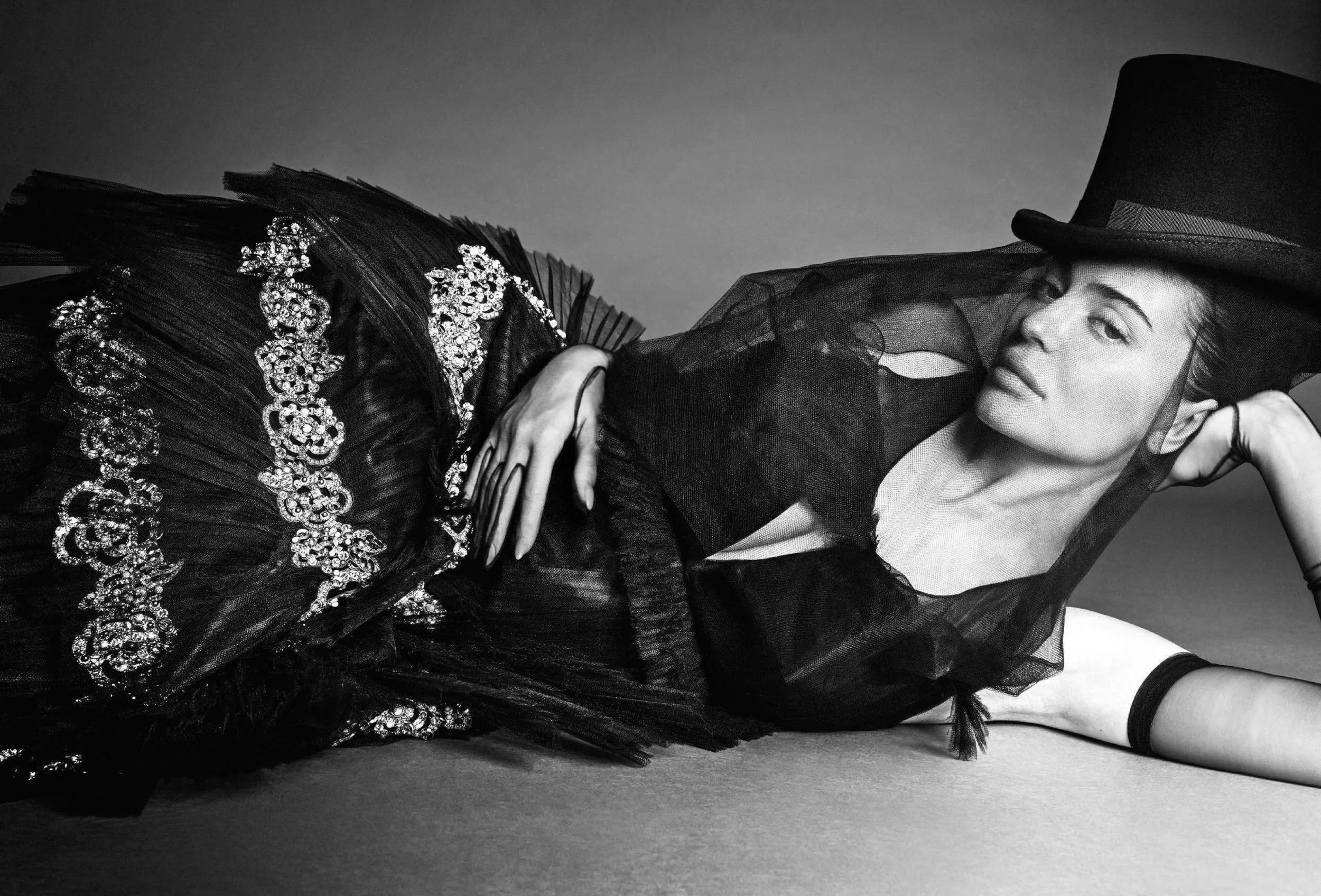 Kylie-Jenner-by-Luigi-Iango-Vanity-Fair-Italia-March-1-2023-00004.jpeg