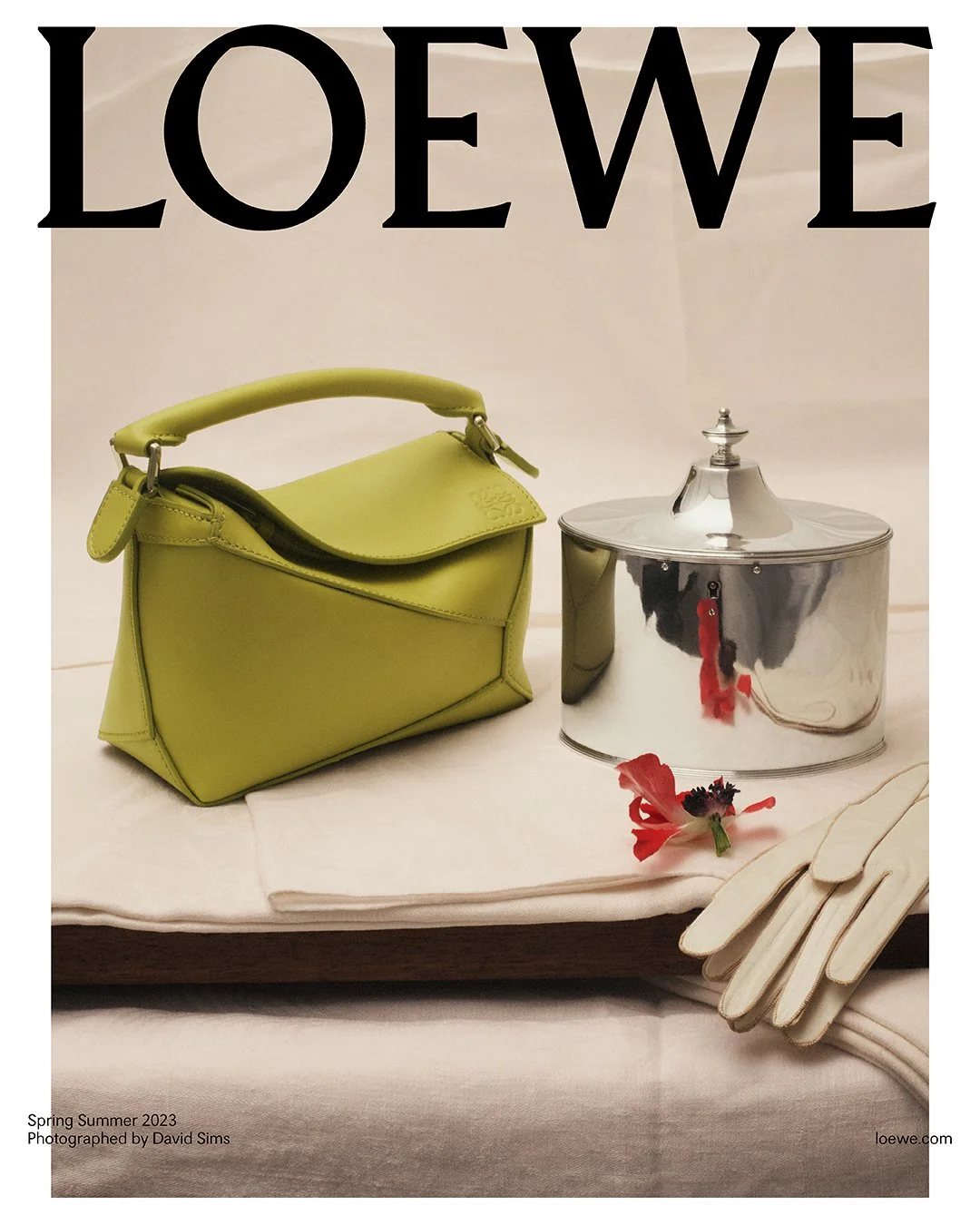 LOEWE-Sp-2023-Campaign-00017.jpg