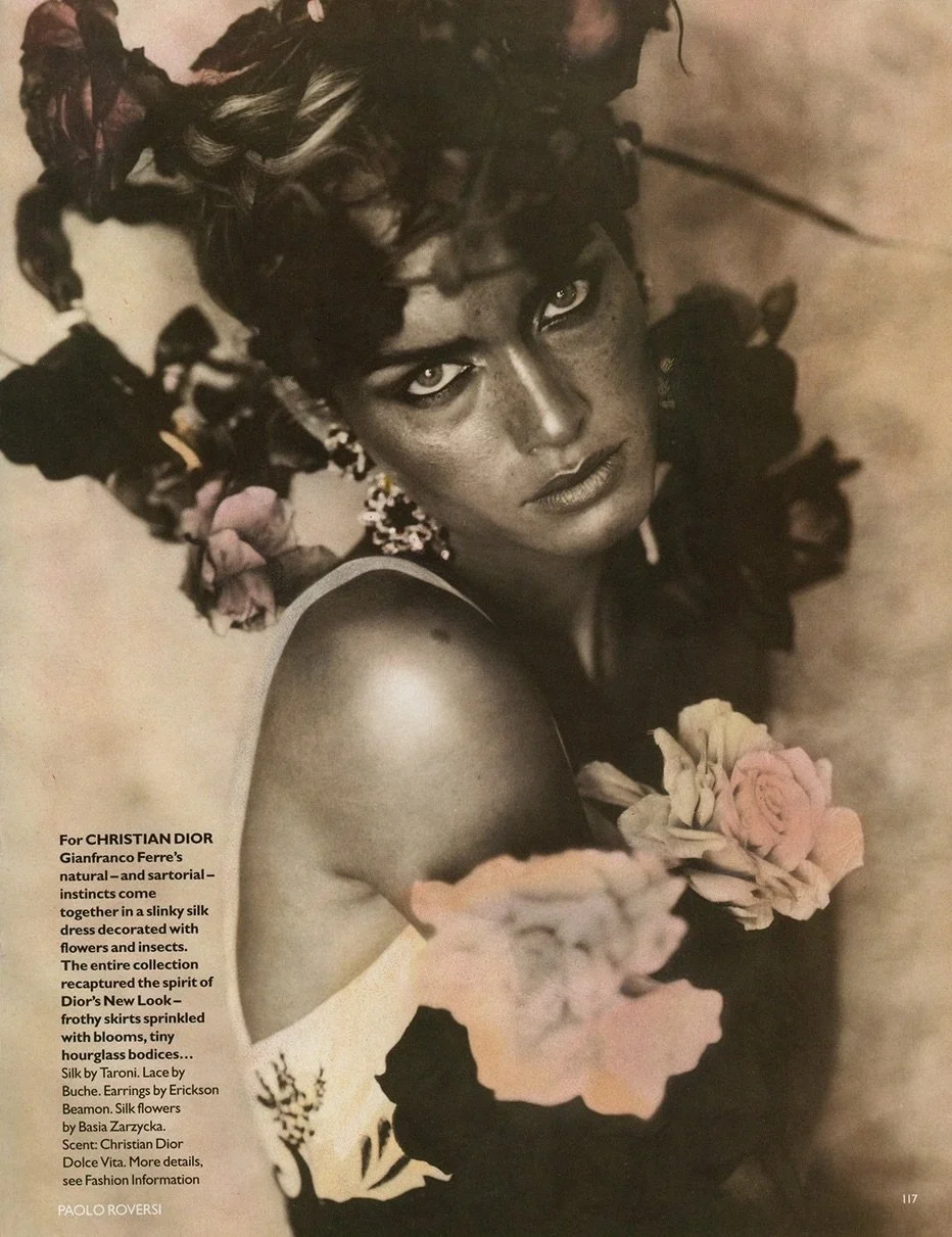 Shalom-Harlow-Amber-Valletta-Vogue-UK-by-Paolo-Roversi-2010-00011.jpeg
