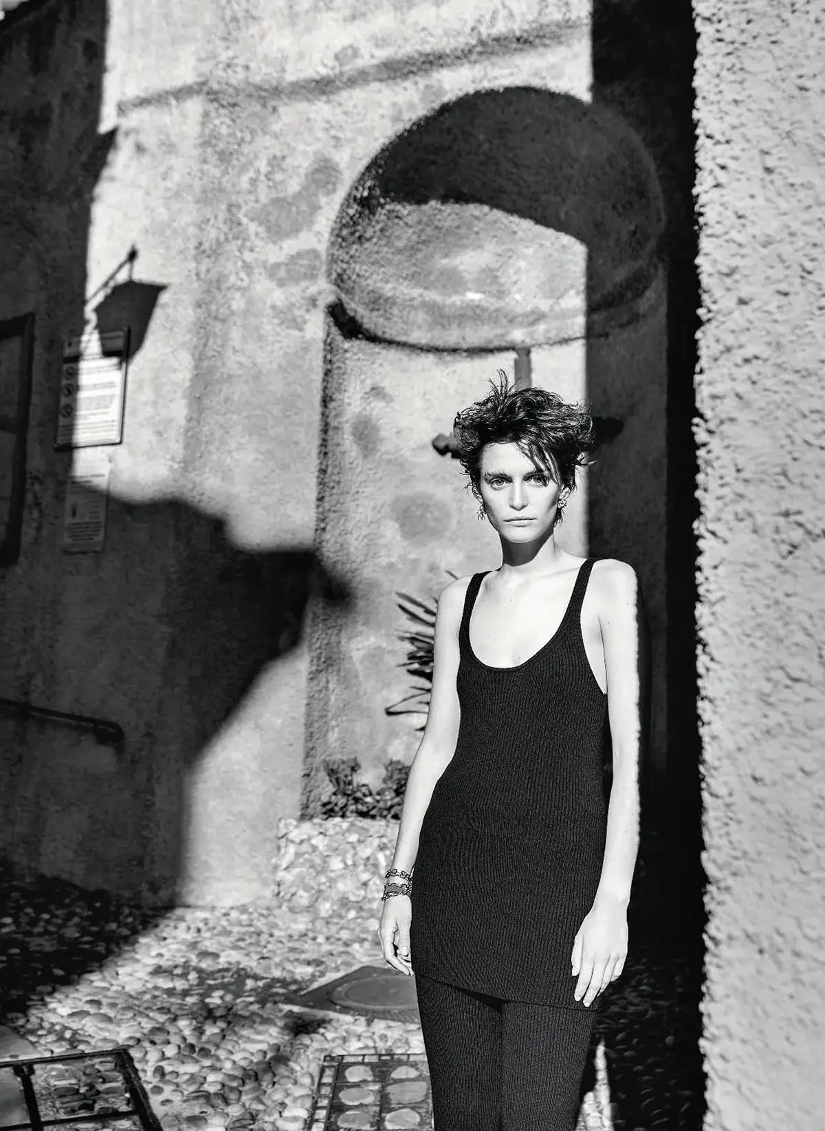 Margherita-Roversi-by-Gilles-Bensimon-for-Elle-Italia-February-23rd-2023-14.jpeg