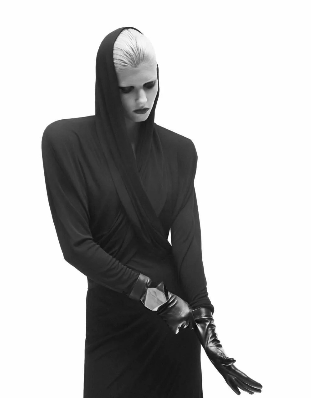 Mert-Marcus-the-d-la-repubblica-uber-liebe-fashion-issue-00016.jpeg