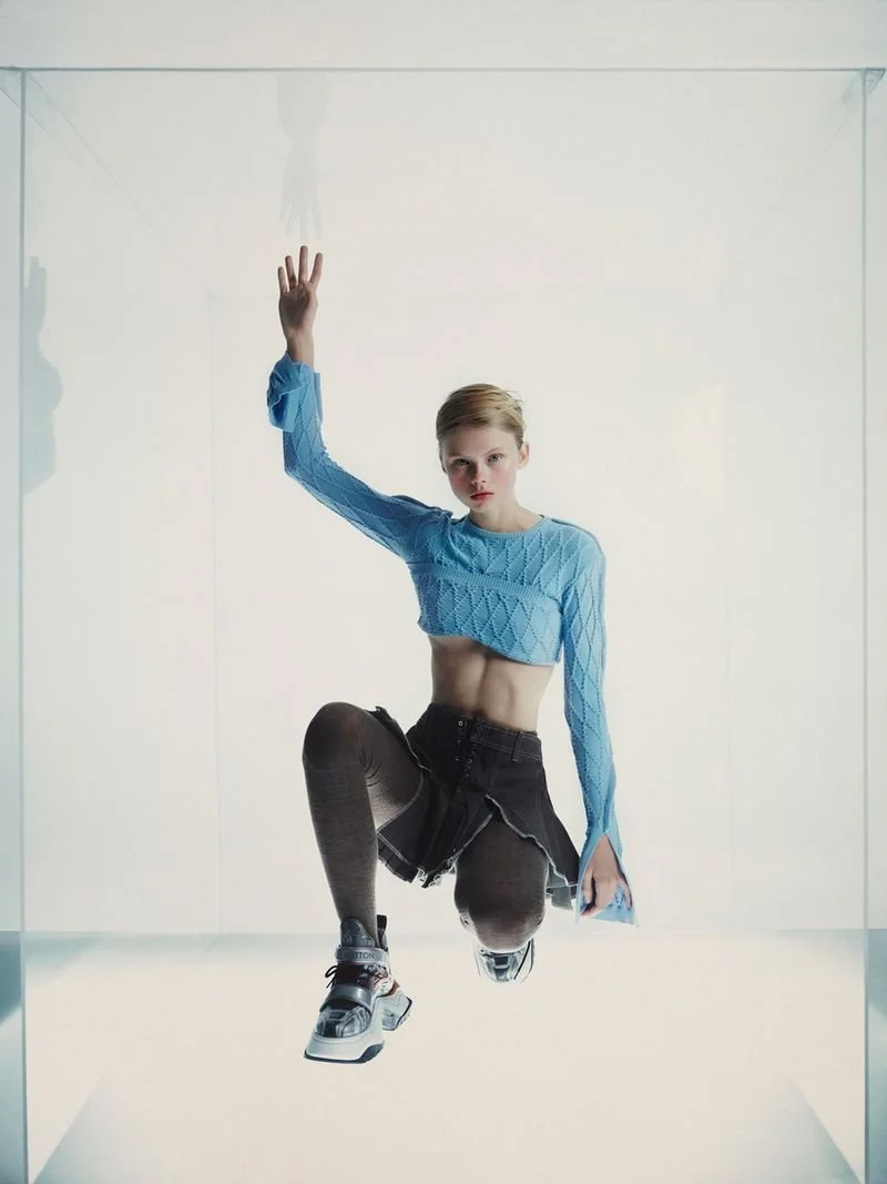 Evie-Harris-by-Thomas-Cooksey-Vogue-Scandinavia-00001.jpeg