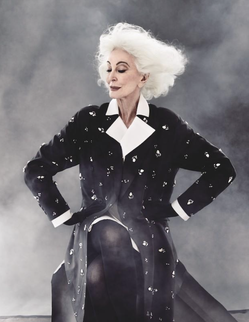 Carmen-Dell-Orefice-by-Kristen-Schuller-LOfficiel-Switzerland-March-2018-00001.png