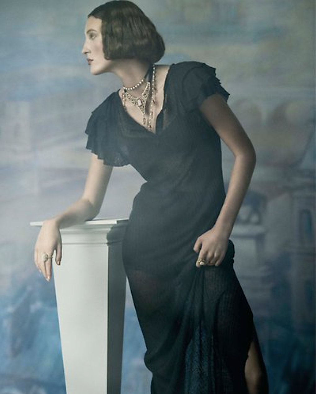 1-Emily-Bennett-by-Julia-Hetta-Dior-Magazine-41-8.jpg