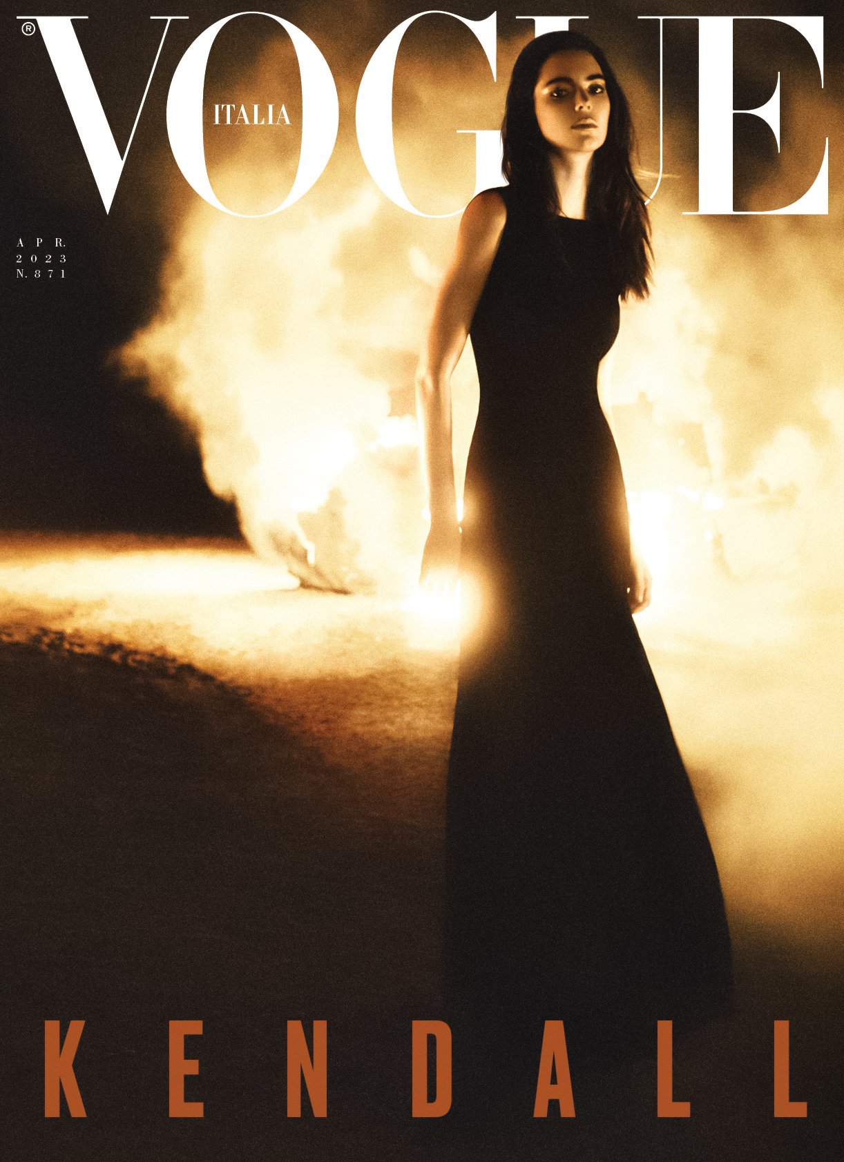 Kendall-Jenner-by-Robin-Galiegue-for-Vogue-Italia-April-2023-00010.jpeg