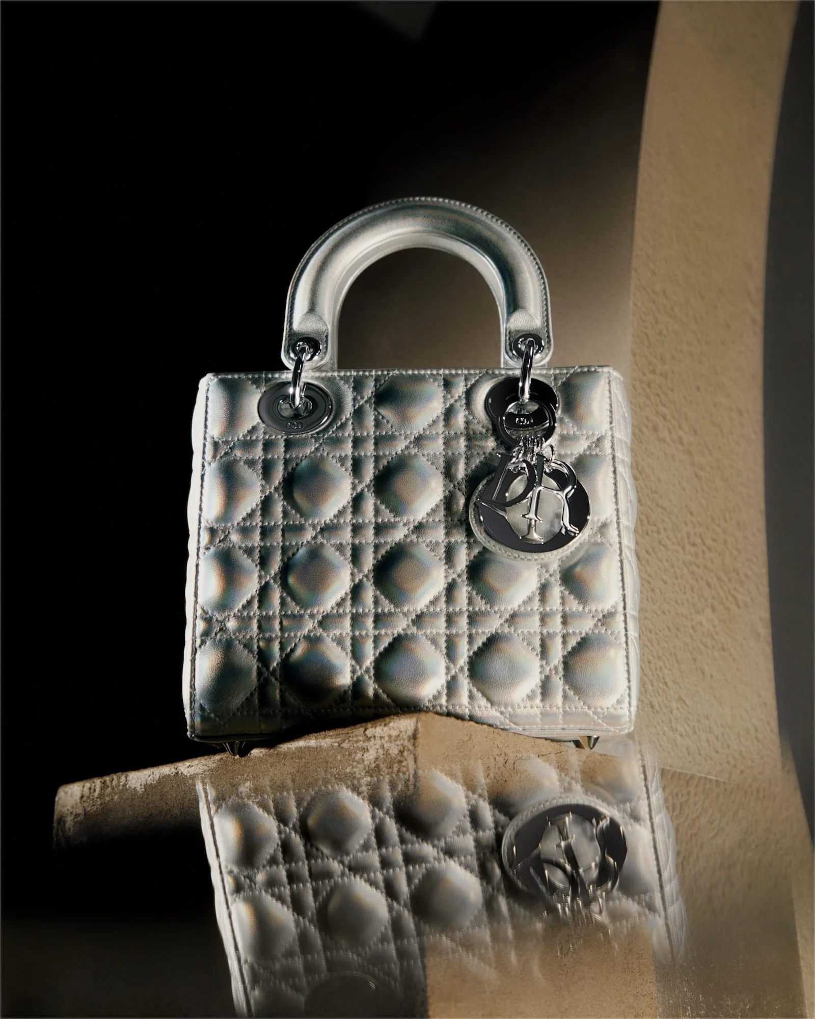 Dior-Or-Capsule-March-2023-00005.jpg