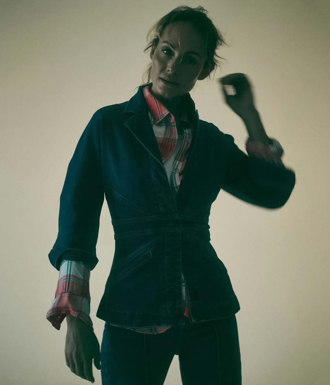 Amber-Valletta-by-Gregory-Harris-d-la-Repubblica-4-1-2023-00006.jpeg