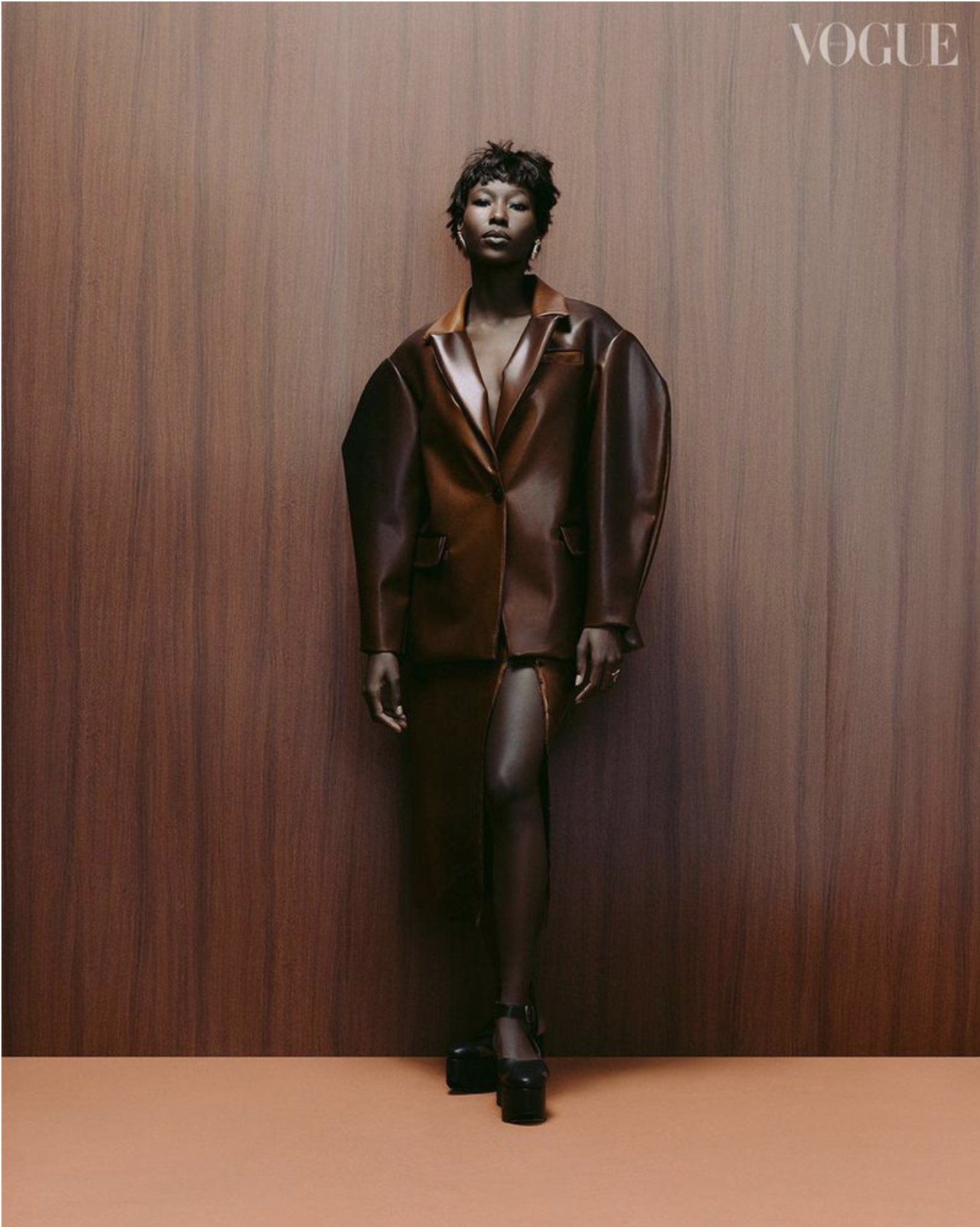 Bossa-Nossa-by-Pedro-Napolinario-for-Vogue-Brasil-March-2023-00002.png