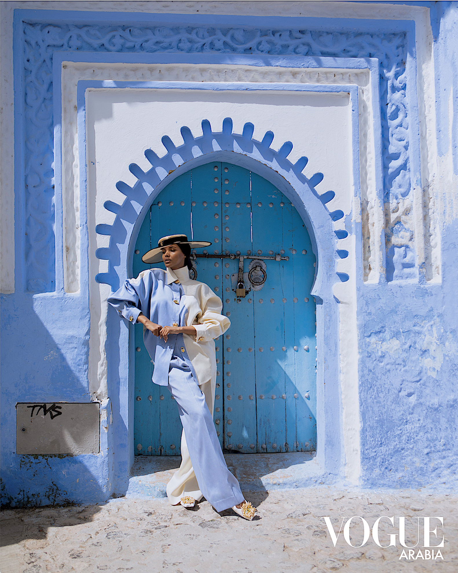 Halima-Aden-by-Youssef-Dubahou-Vogue-Arabia-0014.jpg