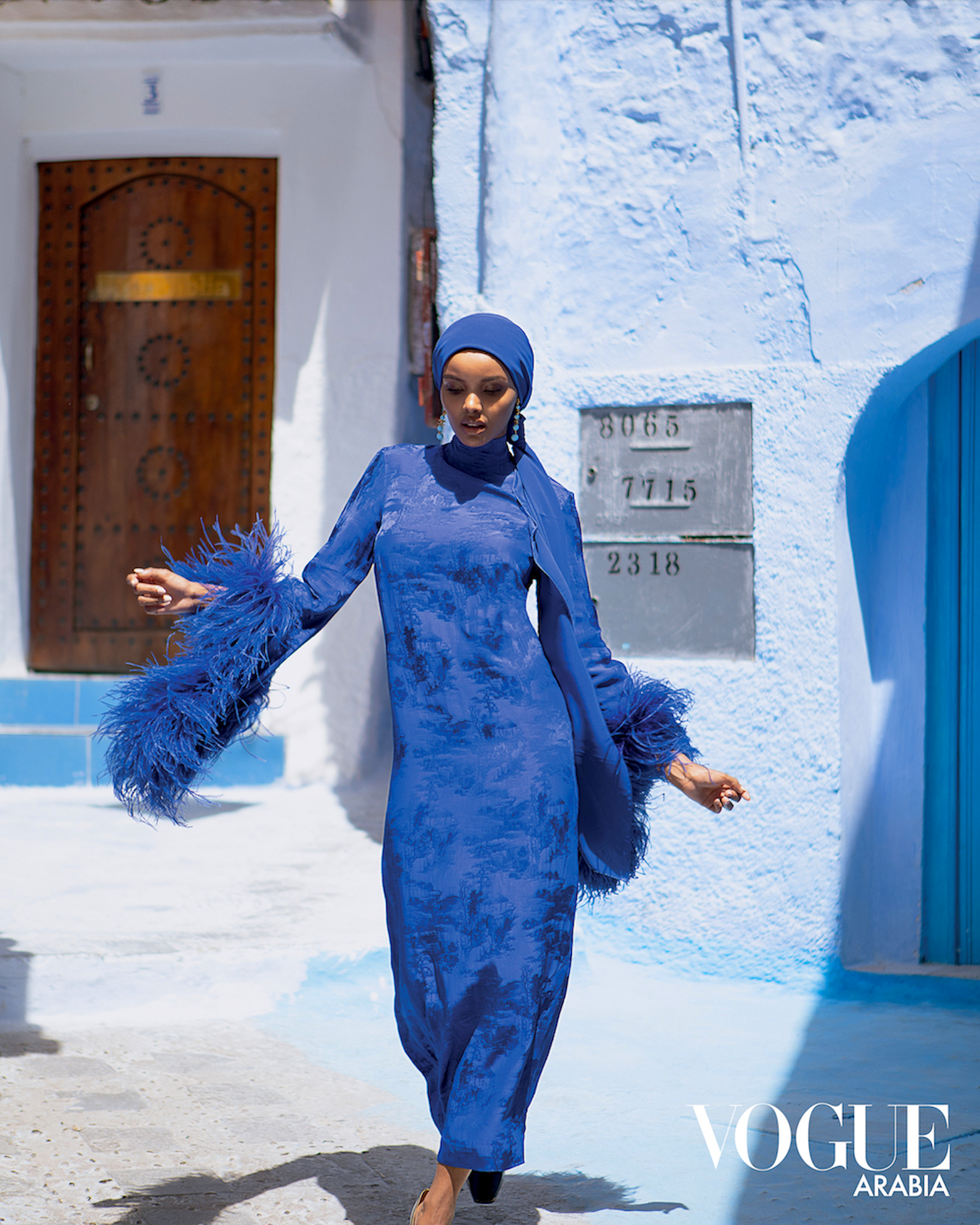Halima-Aden-by-Youssef-Dubahou-Vogue-Arabia-00018.jpg