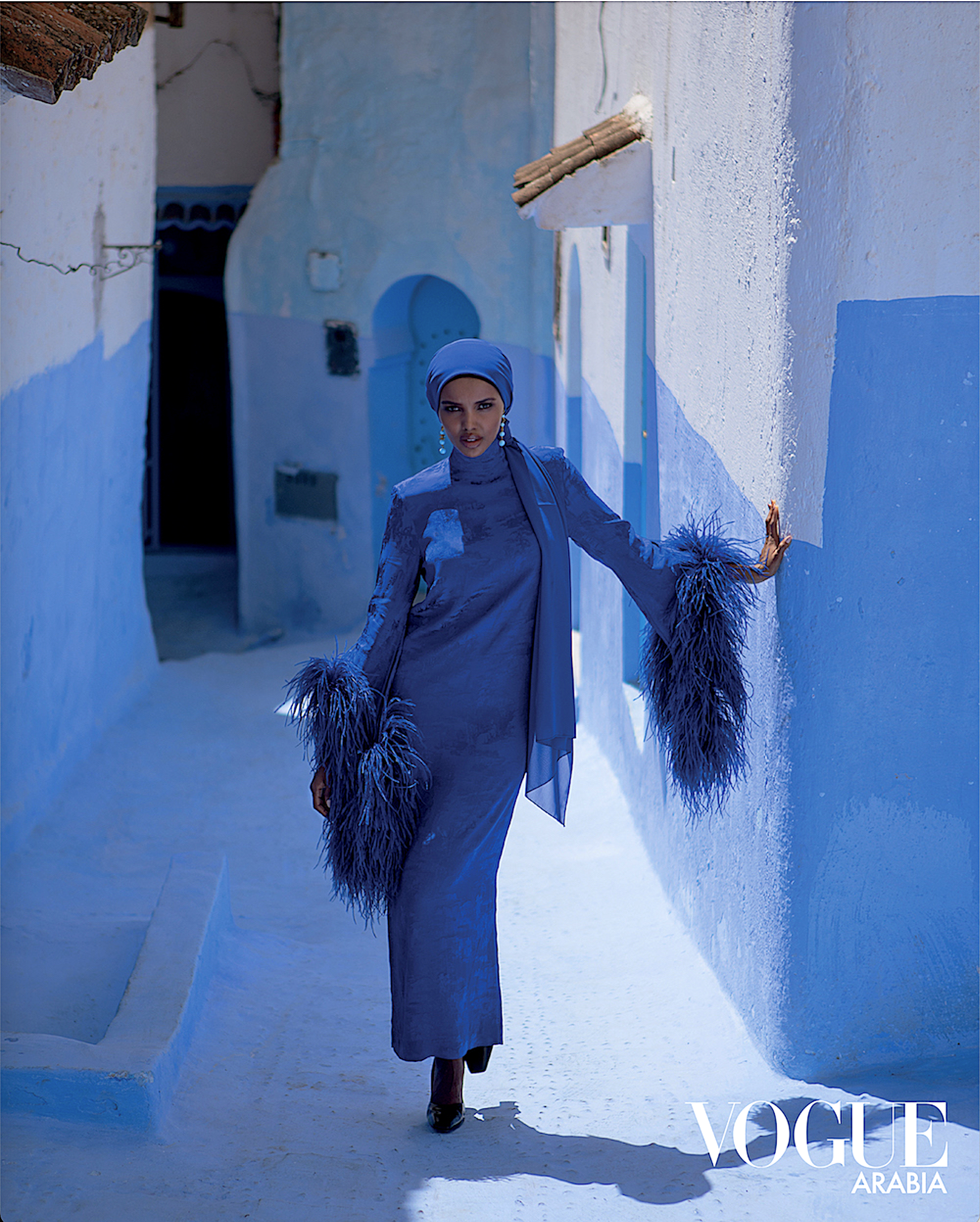 Halima-Aden-by-Youssef-Dubahou-Vogue-Arabia-00019.jpg