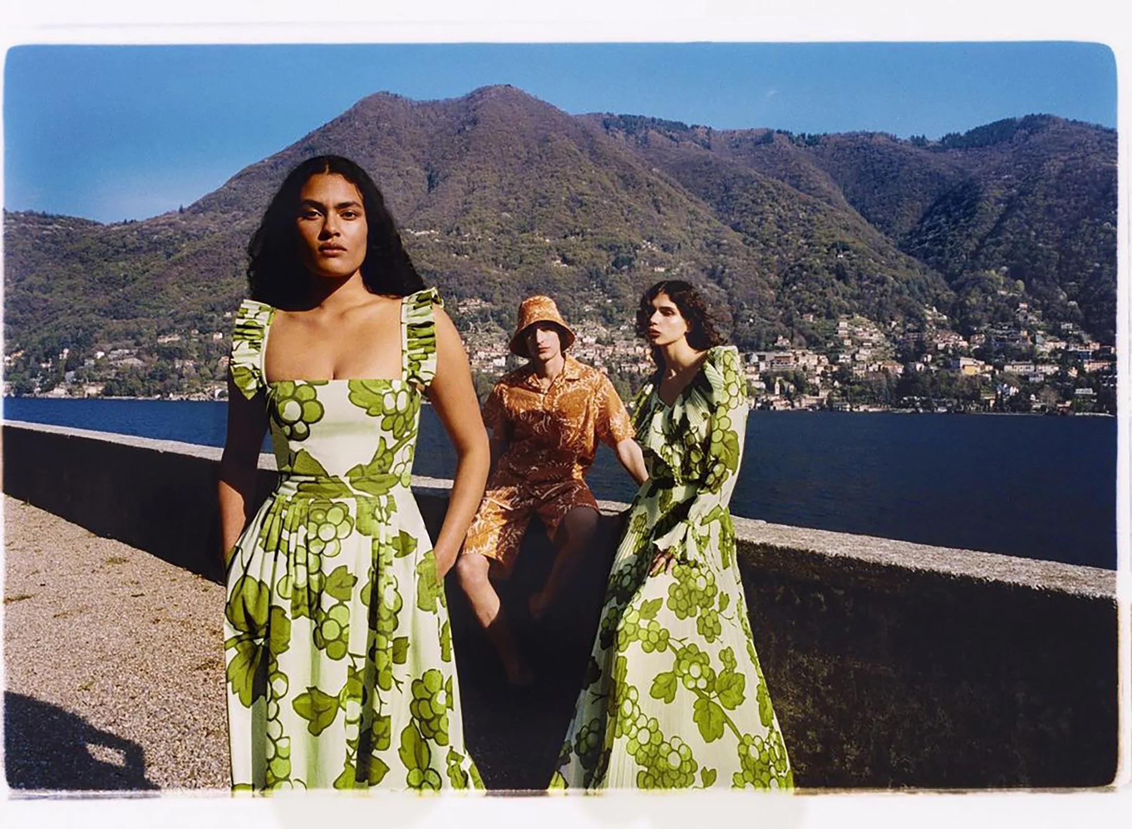 Etro-Summer-2023-Ad-Campaign-by-Eleonora-d'Vincenzo-00007.jpg