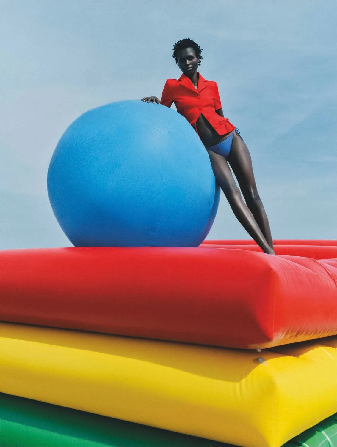 Amar-Akway-by-Yago Castromil-Vogue-Spain-Summer-2023-00002.jpeg