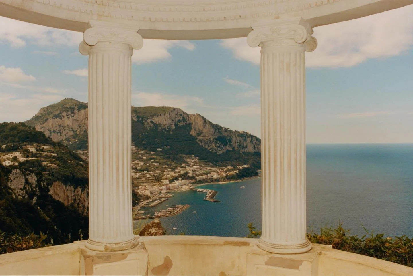 Capri-by-Dudi-Hasson-Vogue-Poland-May-2023-00029.jpg