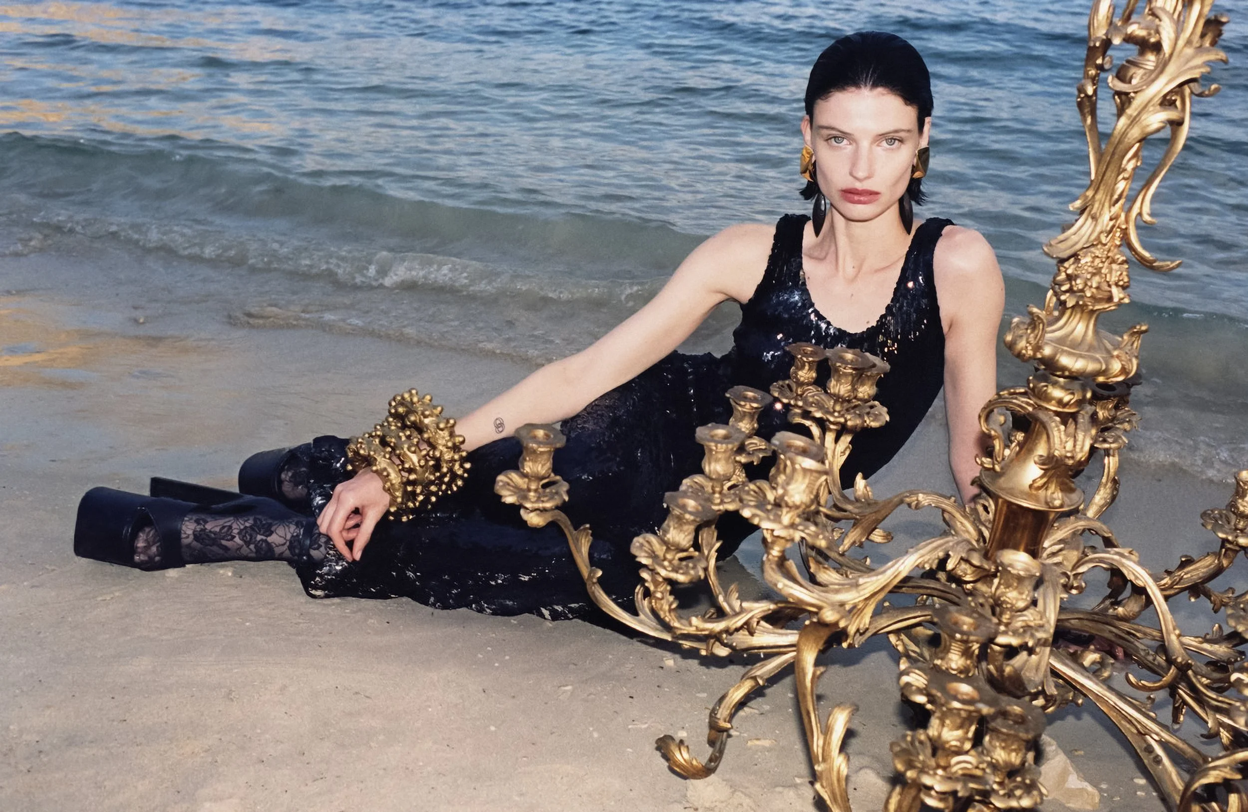 Mila-Van-Eeten-by-Jonathan-Frantini-Harpers-Bazaar-France-June-Jule-2023-00001.jpeg