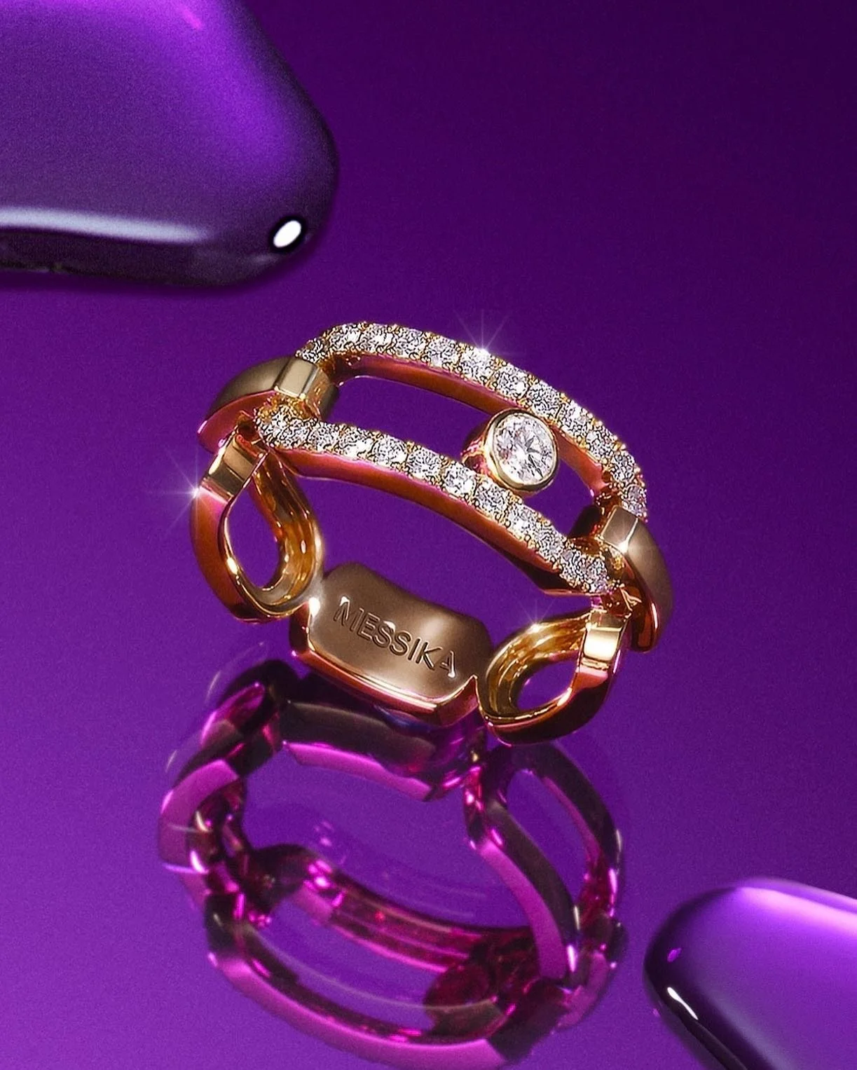Kendall-Jenner-Alton-Mason-Messika-Diamonds-June-2023-00005.jpg