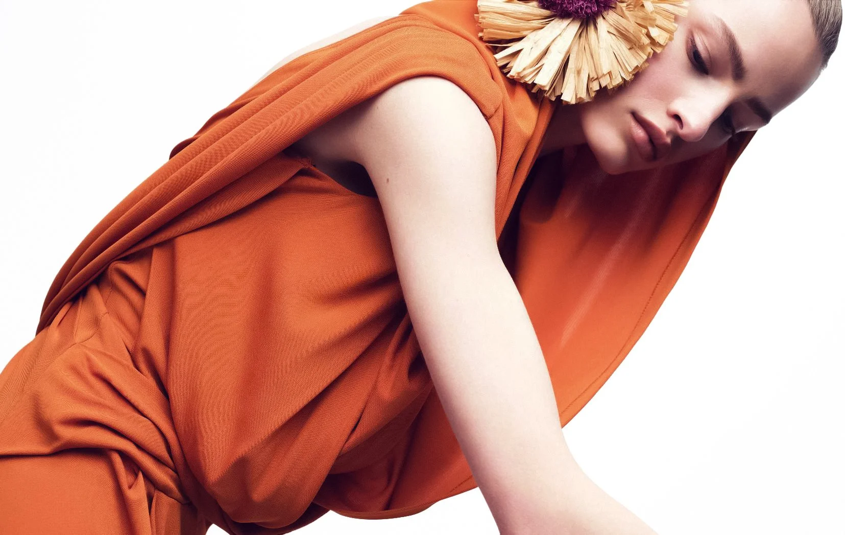 Felice-Nova-Noordhoff-by-Nathaniel-Goldberg-Harpers-Bazaar-Italia-July-2023-00014.jpeg