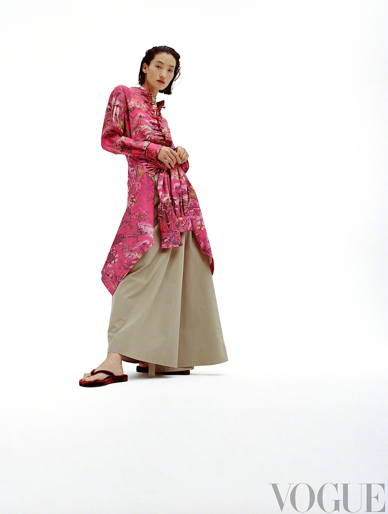 Vogue-China-July-2023-Sustainable-Fashion-Cass-Bird-00025.jpeg