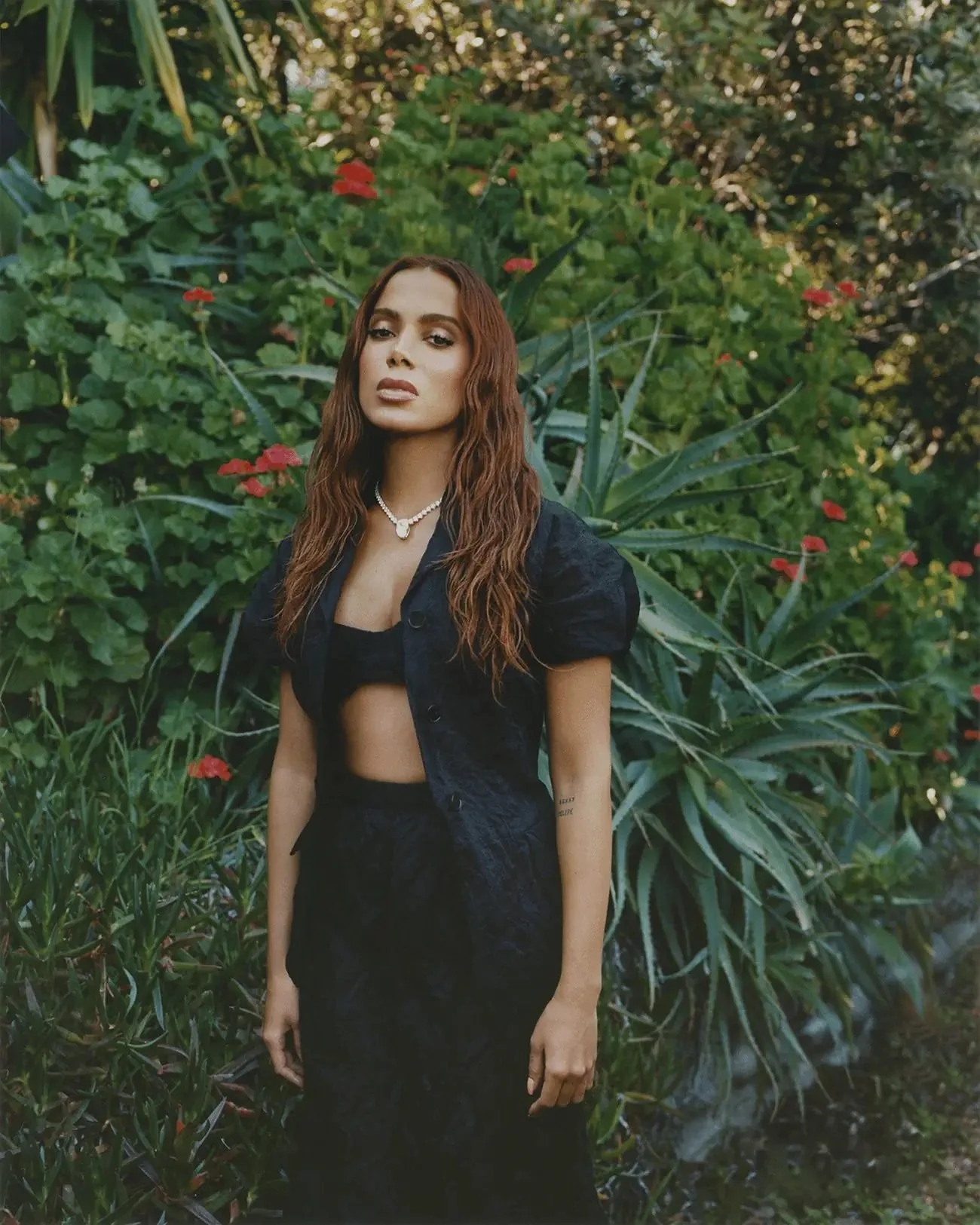 Anitta-by-Emmanuel-Sanchez-Monsalve-Harpers-Bazaar-June-July-2023-00010.jpeg